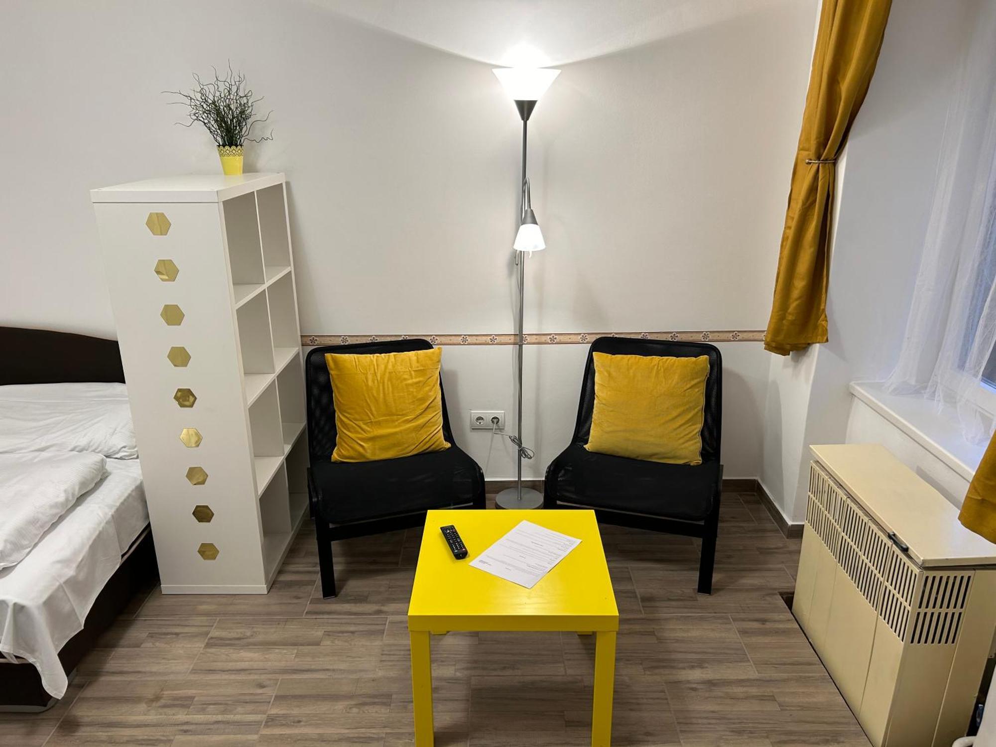 Central Boulevard Apartman Будапеща Екстериор снимка